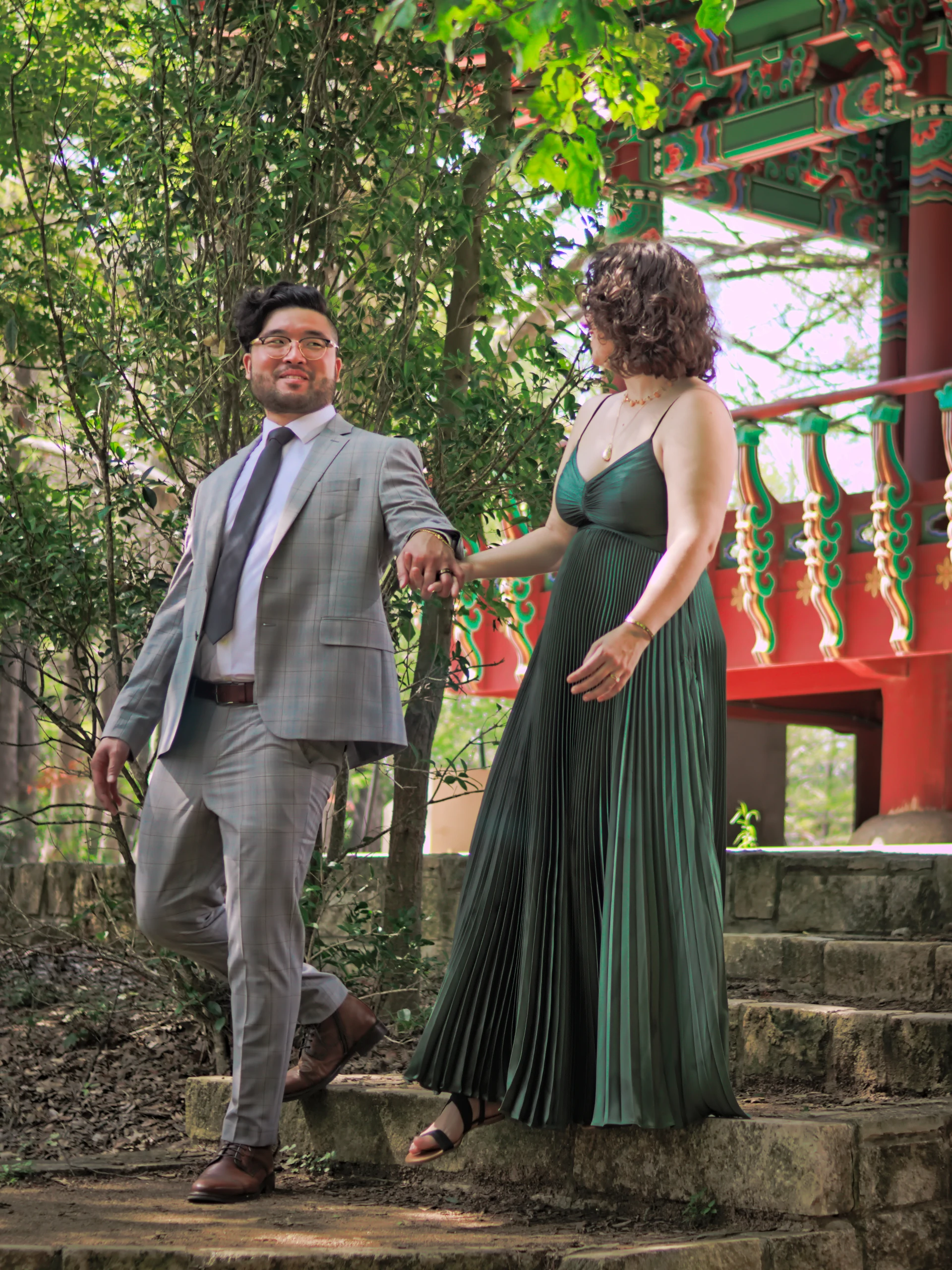 New Braunfels engagement photography session near the river in Central Texas