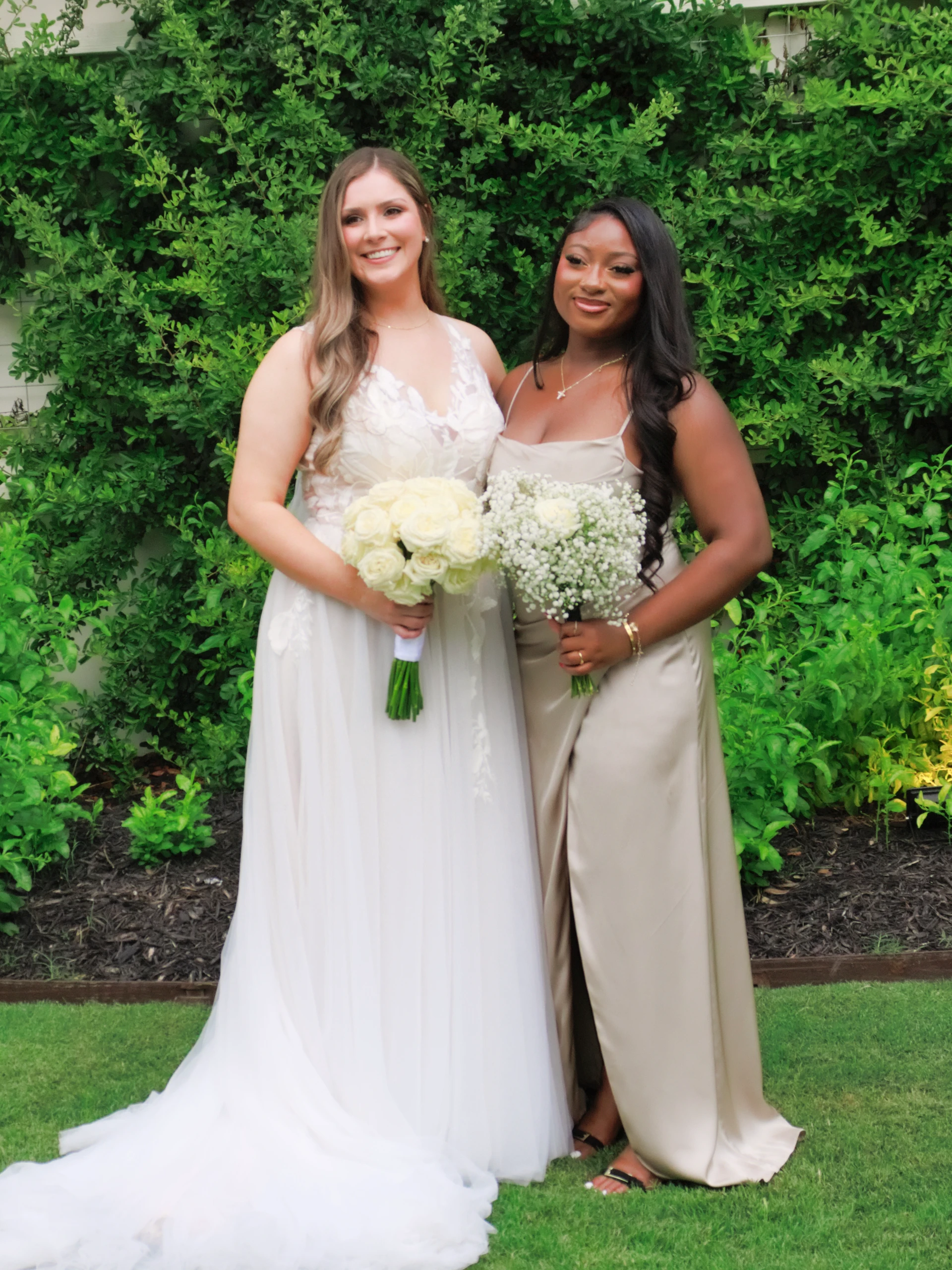 New Braunfels wedding portraits at golden hour