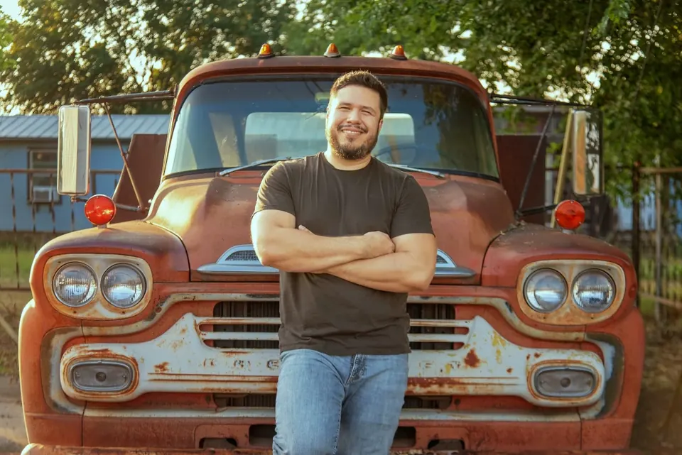 Ruben, owner and lead photographer of Radiance Photography in San Antonio